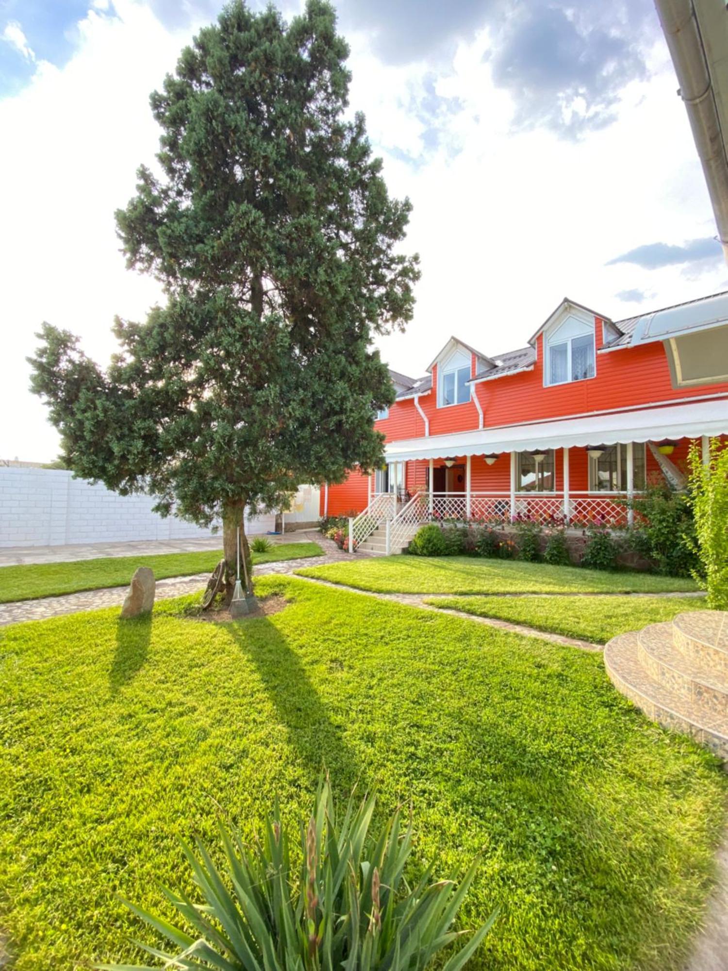 Osobyi Guest House Cholpon-Ata Εξωτερικό φωτογραφία