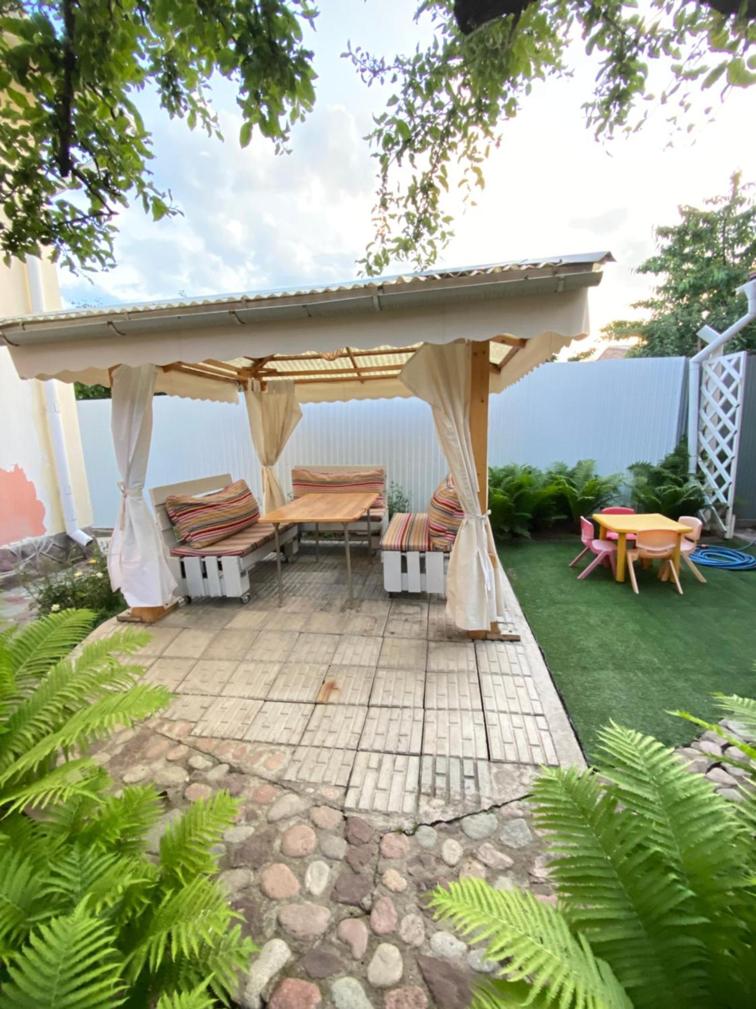 Osobyi Guest House Cholpon-Ata Εξωτερικό φωτογραφία
