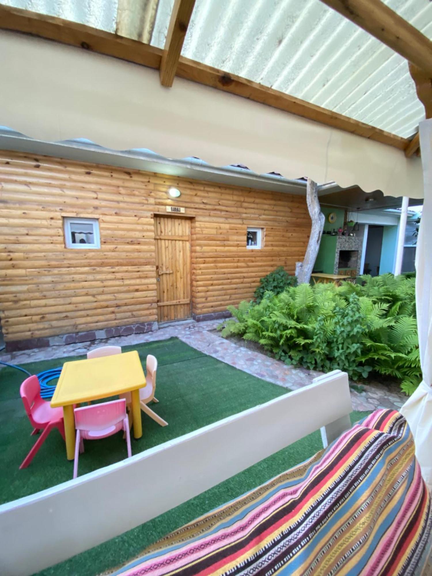 Osobyi Guest House Cholpon-Ata Εξωτερικό φωτογραφία