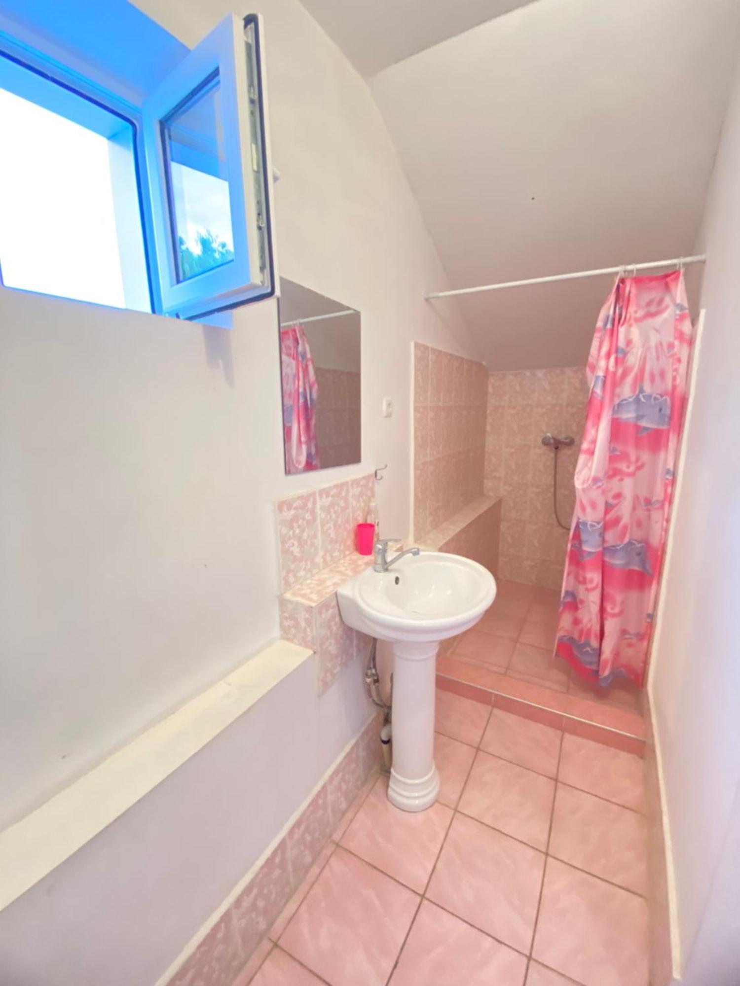 Osobyi Guest House Cholpon-Ata Εξωτερικό φωτογραφία